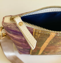 MARIGOLD PLUM CROSSBODY HANDBAG