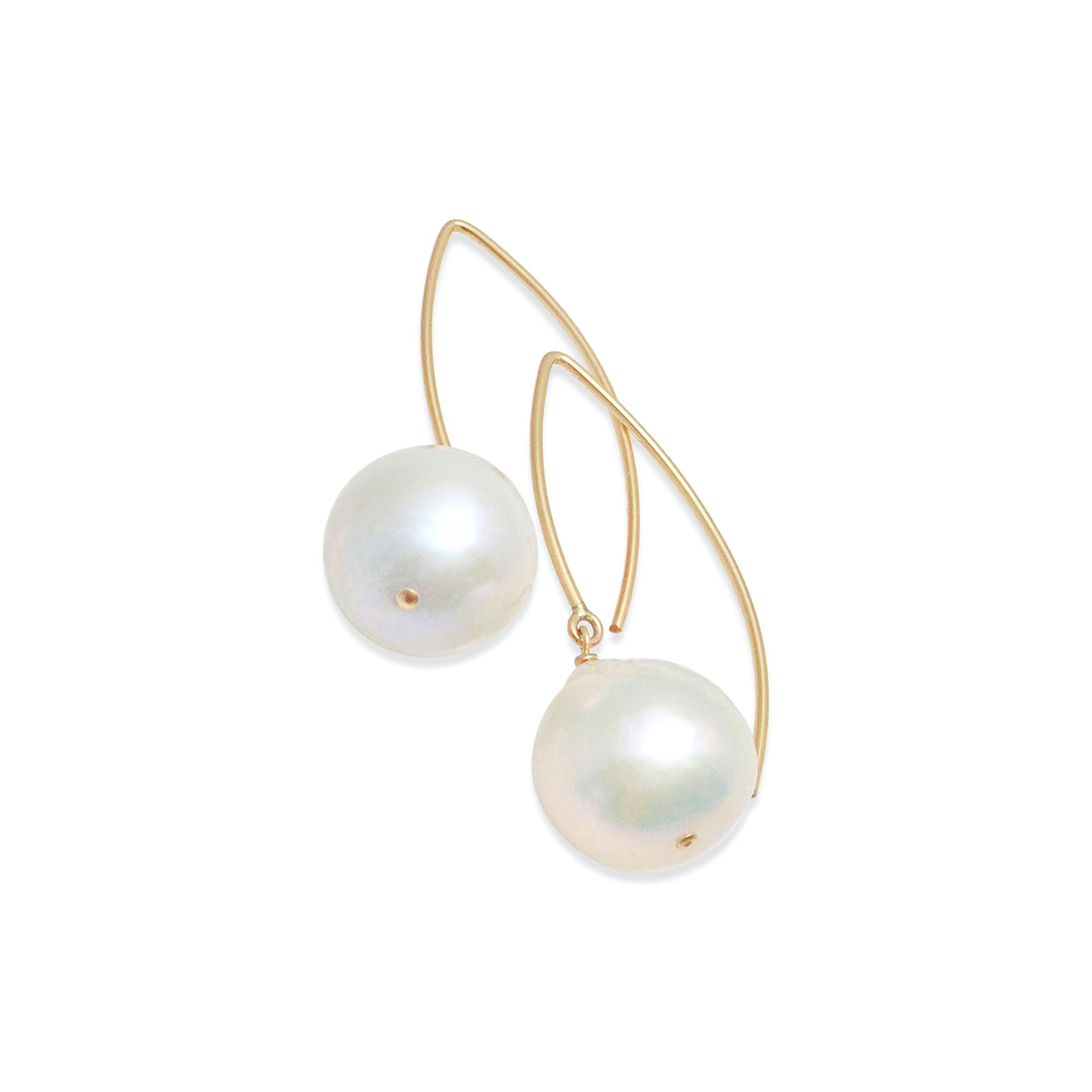 IVORY BAROQUE PEARL EARRINGS