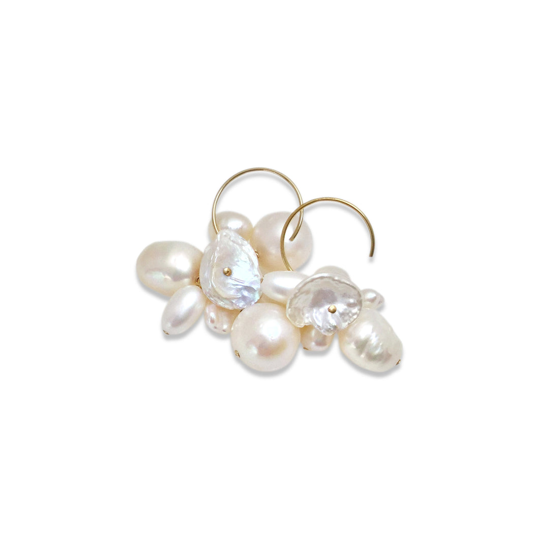 IVORY PEARL CLUSTER EARRINGS
