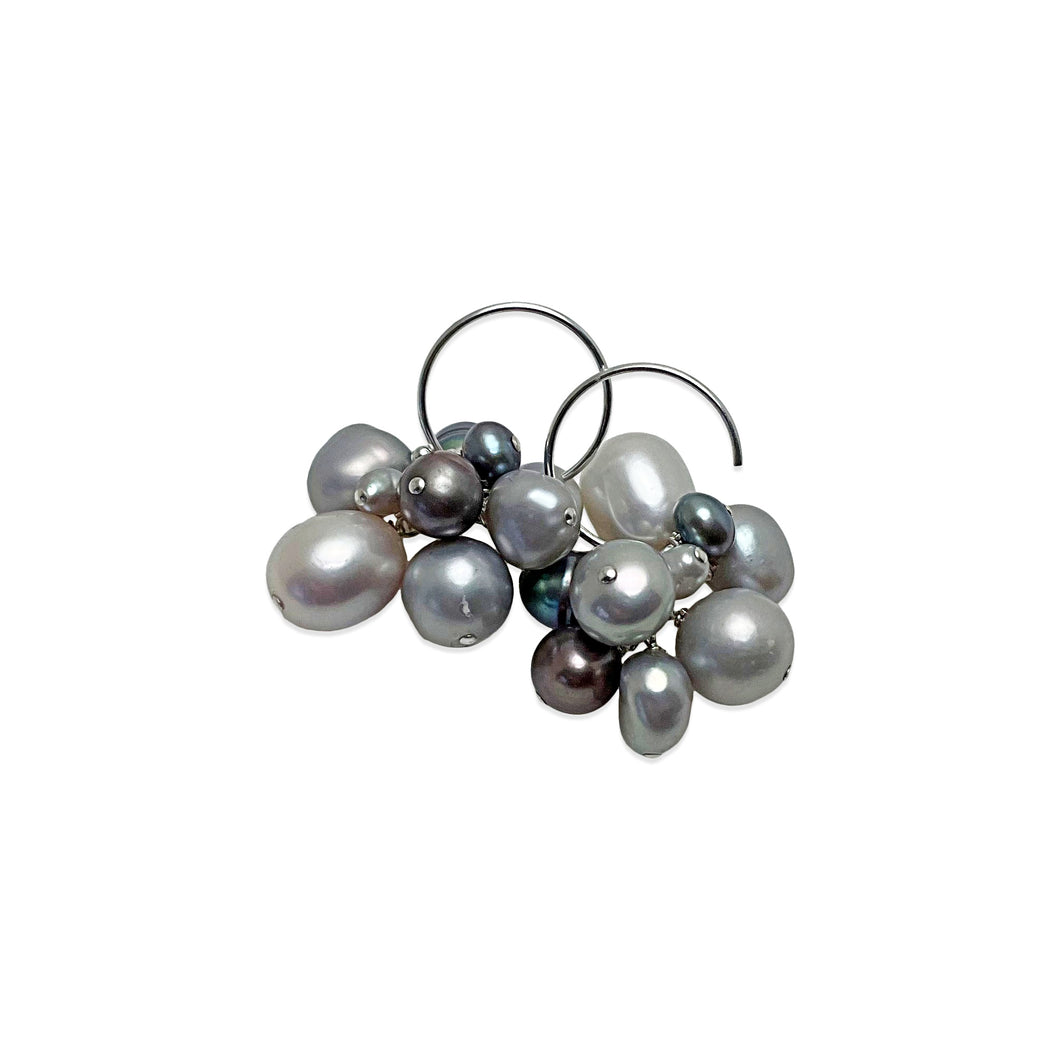 PLATINUM GREY PEARL CLUSTER EARRINGS