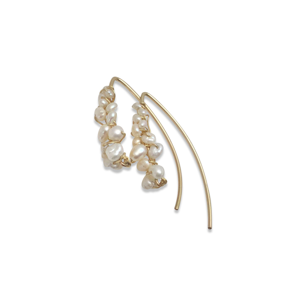 DELICATE COCOON EARRINGS - IVORY PEARLS