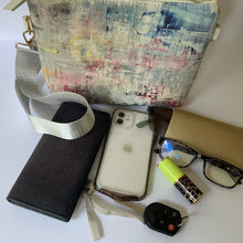 IRIDESCENT BLUSH CROSSBODY HANDBAG