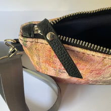 SAFFRON VERTE CROSSBODY HANDBAG