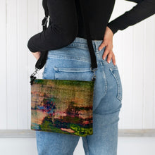 AMARANTH JADE CROSSBODY HANDBAG