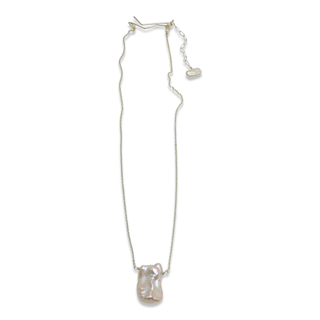 IVORY KESHI PEARL SIMPLE DROP NECKLACE
